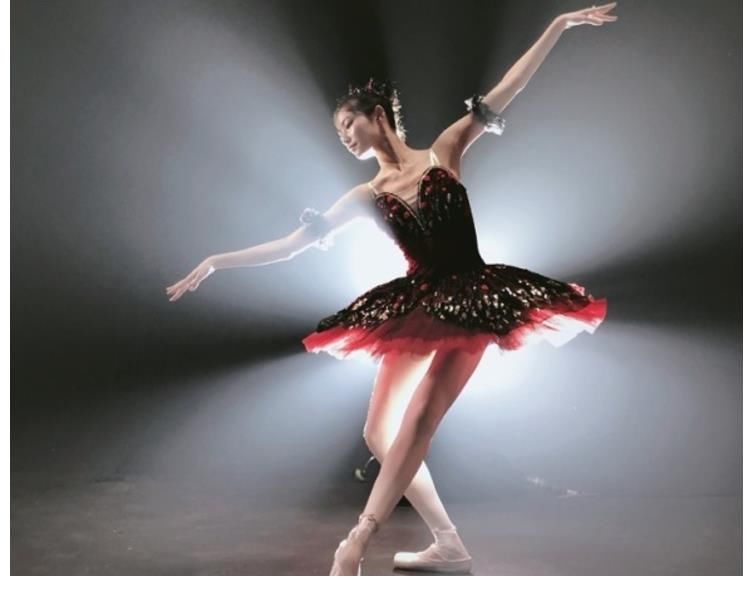 鼻塞|没有鼻塞,许佳琪用夹子代替,拿下后鼻梁形状一眼看出是否整容