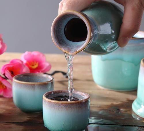 戒酒|戒酒好可什么人戒酒要谨慎？2类人群应注意，小心酒瘾越来越大