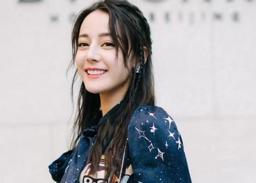 皮肤有这3个特点,通常就是令人羡慕的“牛奶肌”,素颜也很惊艳