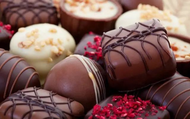 血脂升高|血脂高不高,看脸上三个地方就知道,降血脂四种食物一口别吃