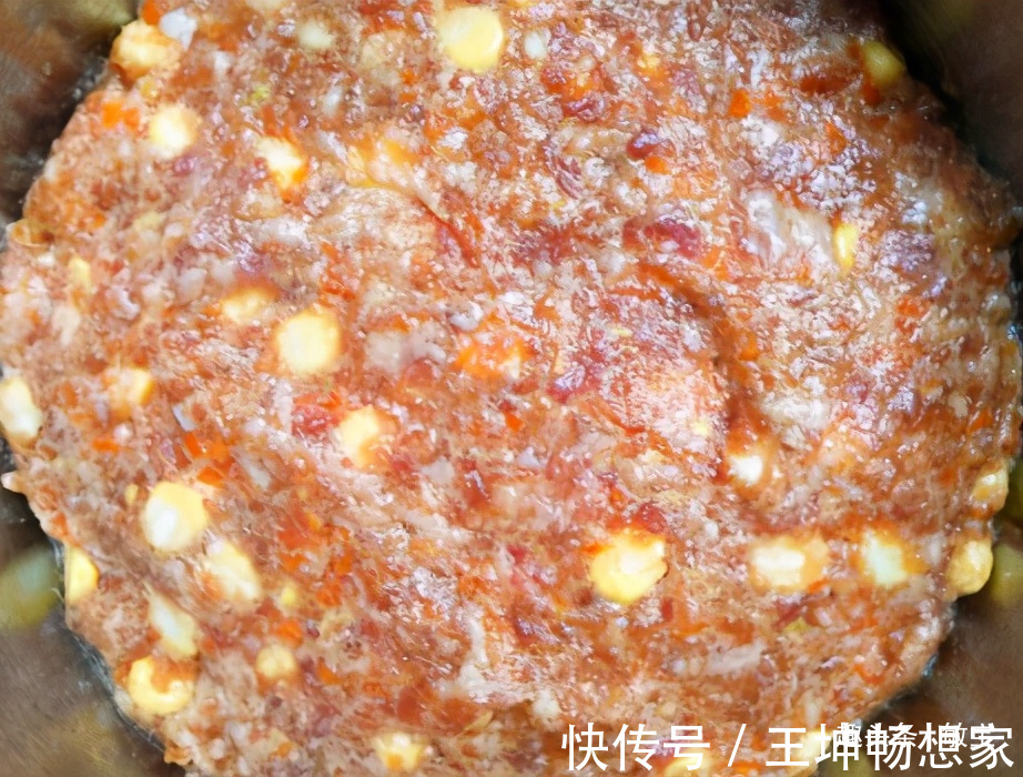 多汁|既是水果也是菜,入馅包饺子鲜嫩多汁回甜,上桌孩子吃了一大盘
