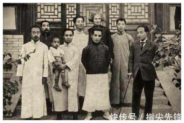 伤逝!对日本弟媳图谋不轨?鲁迅发表3篇小说求和,周作人为何不接受?