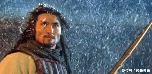 花荣#梁山十大高手排名,林冲第二武松第六,第一五虎将加起来都打不过