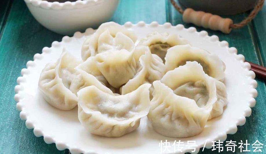 用此种菜做饺子馅，比韭菜鸡蛋好吃10倍，一次吃40个都不够解