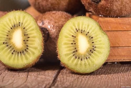 石斛|“天然雌激素”指哪些食物?女性敞开吃,气色越来越好