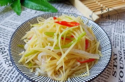  炒土豆丝，很多人做错这一步，后放醋还是先放醋？顺序不对特难吃