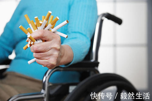 骨骼|骨质疏松症易得骨科病？中老年人预防骨质疏松的8个好方法，快学起来！