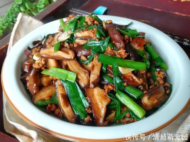 买回家蘑菇不会做,教你12道常见的几种蘑菇做法,补充营养味道鲜
