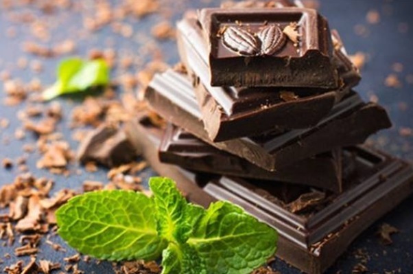 高血压患者|高血压患者养生有诀窍,4种零食随便吃,不仅解馋,还能稳血压