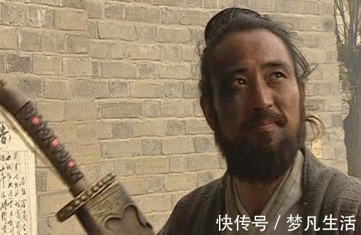 呼延灼#谁是水浒中的刀王?不管是武松还是杨志,都比不上此人的刀法