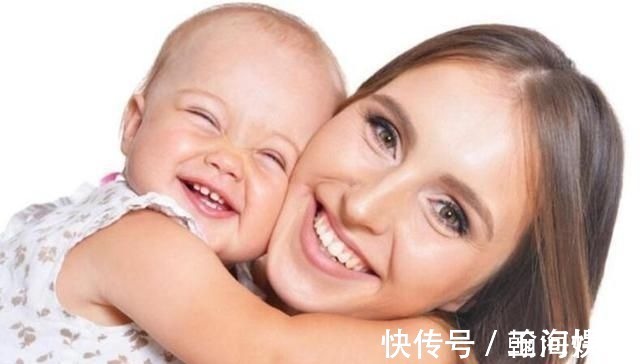 小手|孩子的这4种行为是在向妈妈示爱,家长别在拒绝让宝宝伤心了