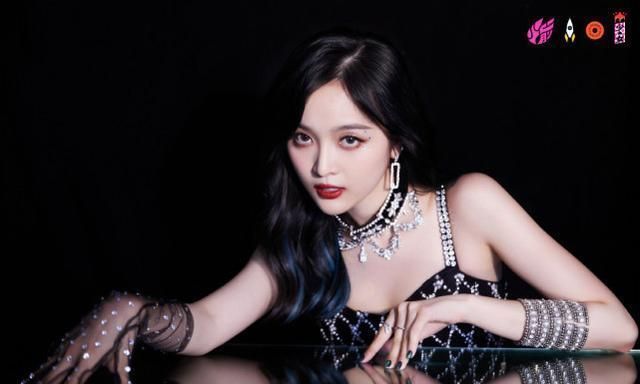 孟美岐|不红的人最念情？火少成立三周年，发文庆祝的人却寥寥无几