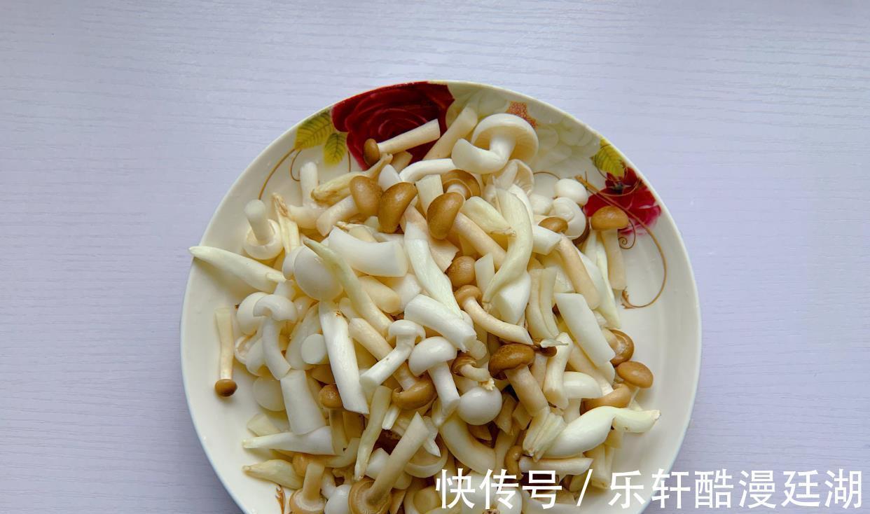 丝瓜|减肥无需节食，分享一道超好喝的低脂汤，鲜美又解暑，越喝越瘦！