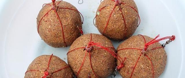 饲料|这几样东西在农村很常见,混合在一起去野钓,咬钩的全是大鱼