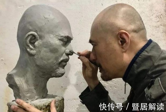 大师&徐锦江是绘画大师?随手画了一副素描,难怪作品能卖80万?