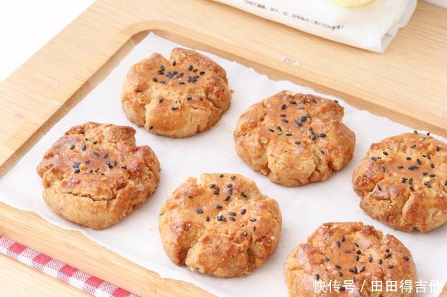 桃酥|零基础桃酥做法,2个鸡蛋1碗面,一碰就掉渣,唇齿间的童年记忆