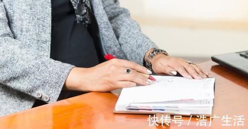 特殊待遇|怀孕之后,孕妈是否需要继续上班?可以参考“三上五不上”原则