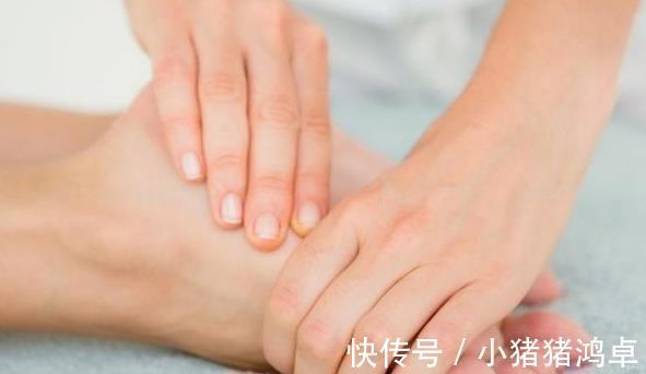 堵塞|脚上发出四个“信号”，可能是血管阻塞的前兆，建议你不要忽视！