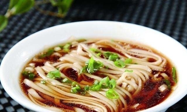 经常食用面条,对身体好不好?却好多人不清楚,早知早健康!