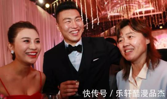 娇妻|与前妻对簿公堂,离婚仅四个月后再娶娇妻,CBA李根的精彩人生