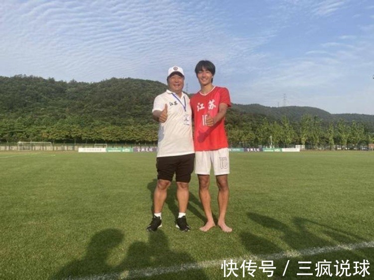 u16|国足新星闪耀欧洲，头球破门坐稳主力，已打进6球，助球队7球大胜