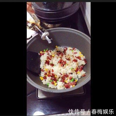 腊肠炒饭|有了这些简单美味.无敌巨好吃的腊肠炒饭,实力下酒