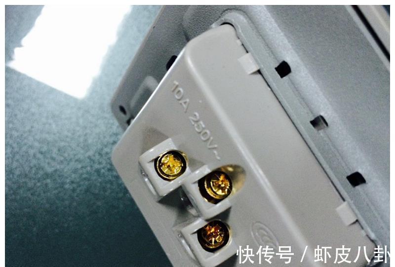 差别|家用墙壁开关插座选什么品牌?十几元和几十元的产品差别在哪?