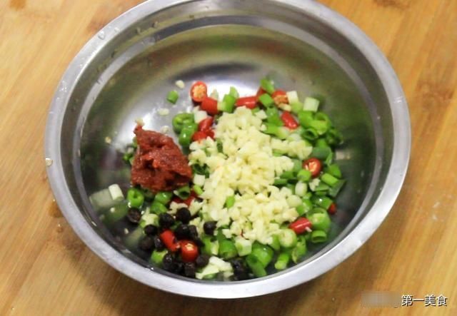 辣椒酱|凉拌豆腐怎么做好吃，关键在于料汁，大厨分享秘制配方，香辣爽口