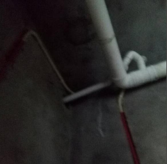 胶带|如果水电师傅把电线水管铺成这样，一定要翻工，不要给工钱