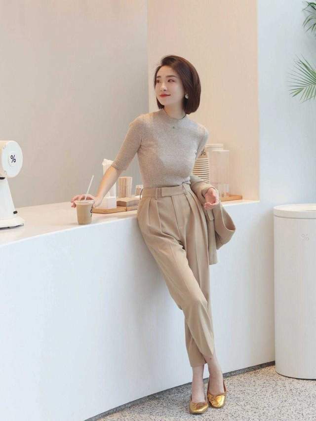 穿搭|秋天想穿出高级优雅感,可以尝试这4套穿搭,让你美出新高度