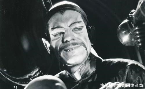 一个被虚构的中国人,让西方害怕100多年,如今还有人相信