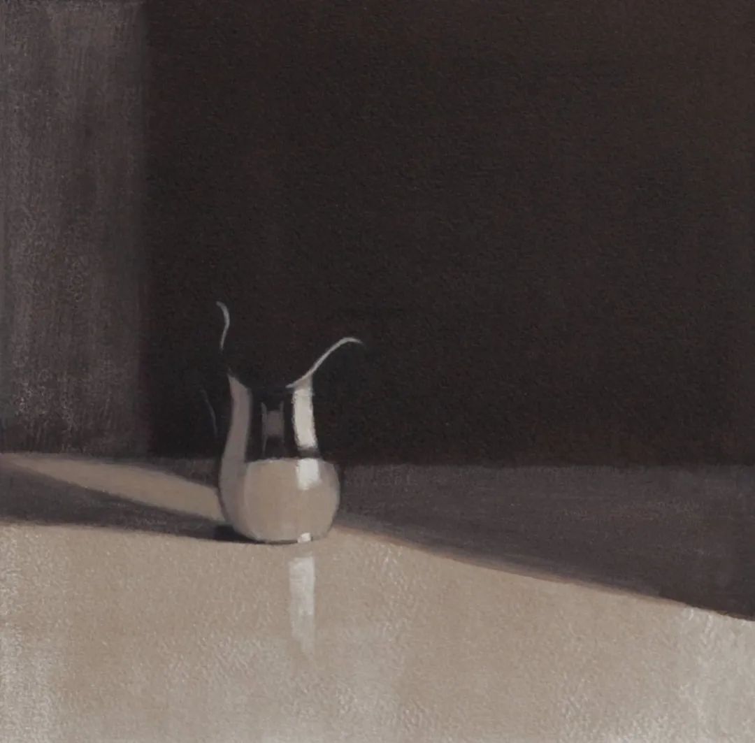 孤独感#柔和的光影和质感,她的静物画散发着一种孤独感!