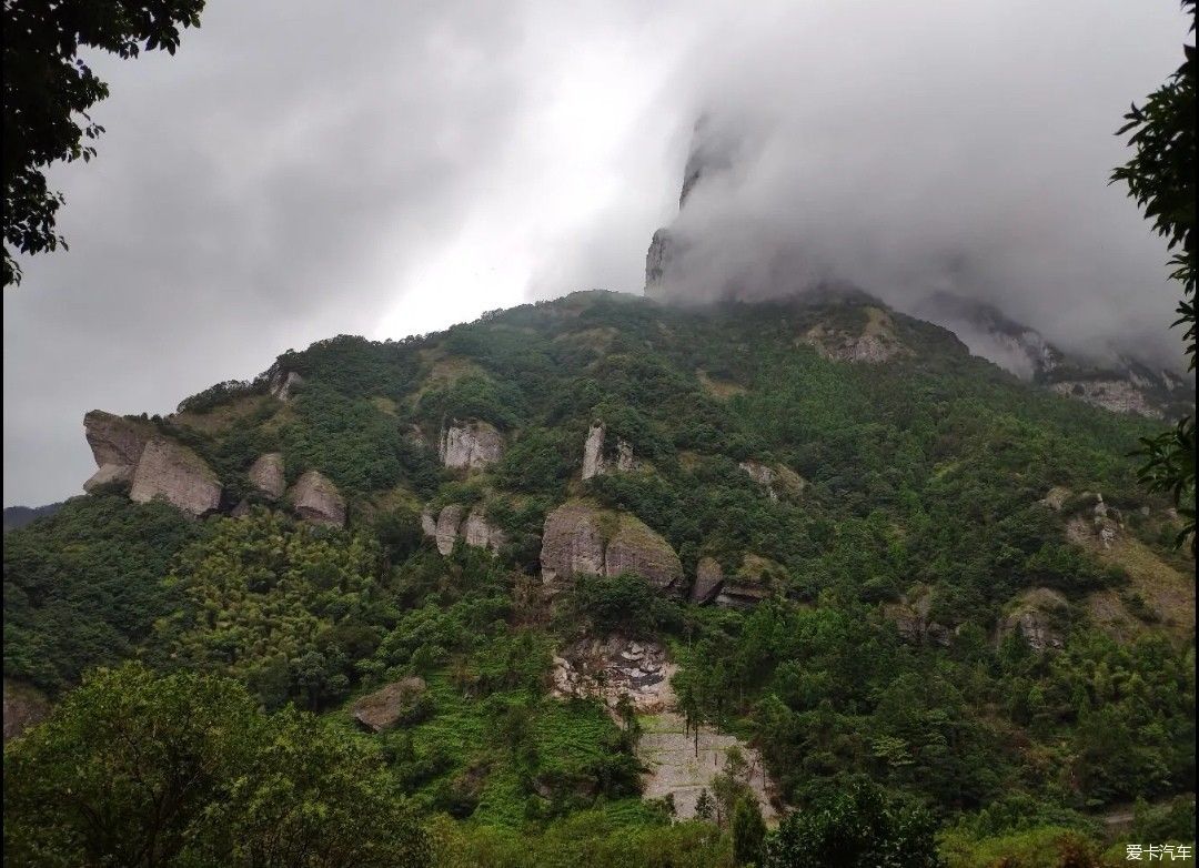 东南第一山“雁荡山”