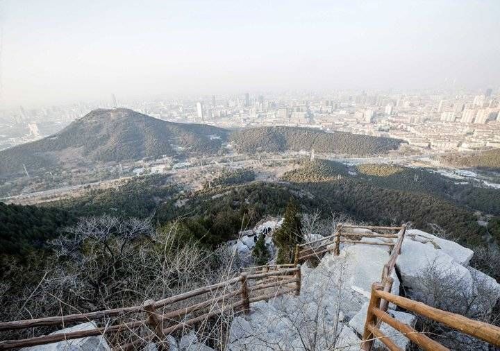 泉城|济南市区最高山佛慧山，千米画廊尽览泉城风光