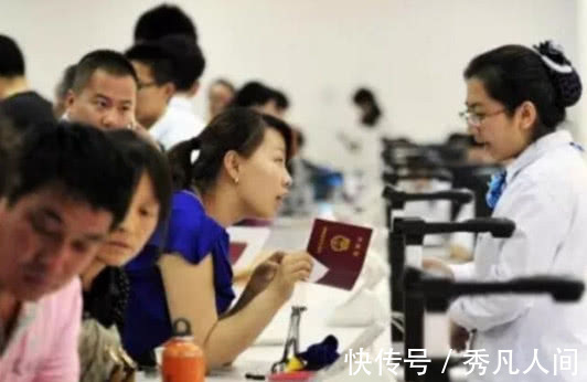 律师|房产证上的名字是过世父母的,如何继承?听听律师怎么说