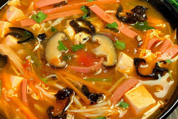 酸甜|好喝不胖巨开胃的酸辣汤,喝一口就上瘾,酸辣开胃,酸甜适口!