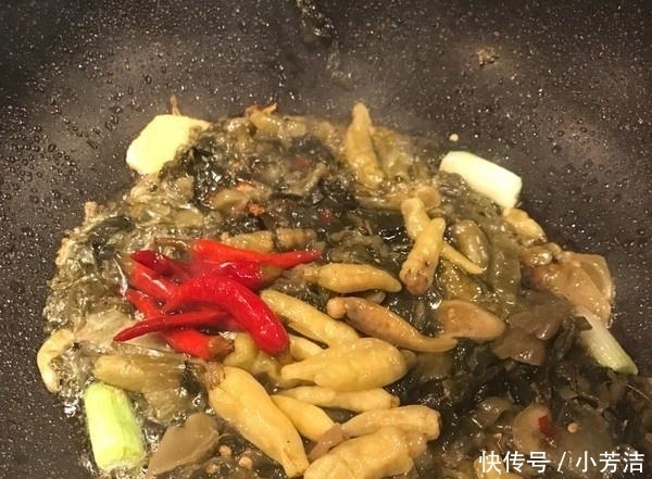  做酸菜鱼时，只要多加这1步，不仅鱼片不散不碎，还鲜香滑嫩！