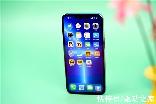 gpu|120Hz高刷终于来了！iPhone 13 Pro远峰蓝512GB开箱图赏