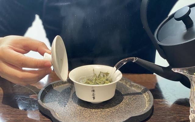 备受|白毫银针备受误解的3个表现,有人避之不及,但老茶友却只爱喝它