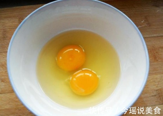 还在吃蛋炒饭试试鸡蛋米饭这样做，你肯定没见过，1锅还不够吃