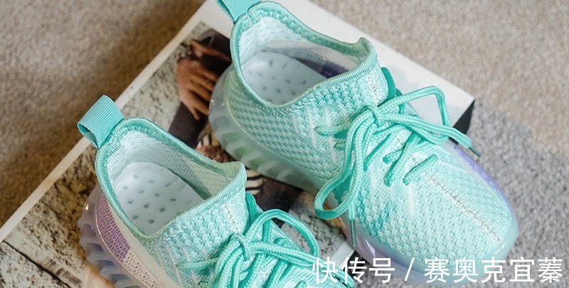 媳妇|就别给孩子穿高帮鞋了,看我媳妇给孩子选的运动鞋,轻便又舒适