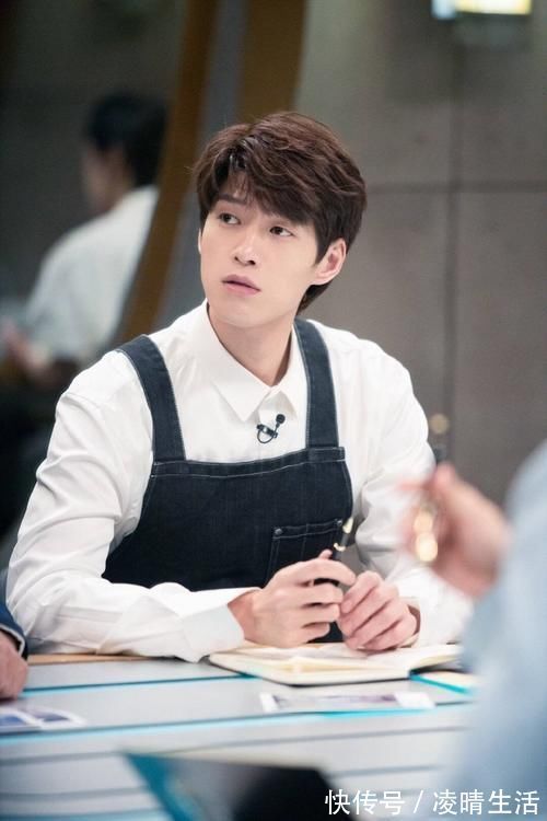 |魏大勋郭采洁加盟明星大侦探,俊男美女好养眼!搞笑发言引关注