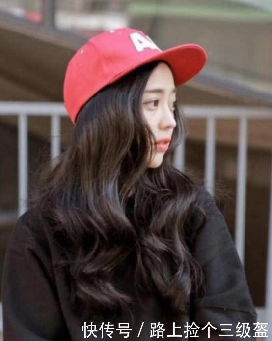 气质|这些发型适合奔三奔四的女人,短发比长发更显气质,明星都剪了