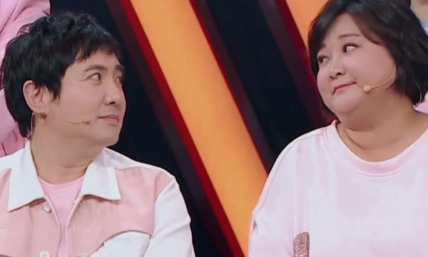 王牌对王牌华晨宇出场时，谁留意到节目组特效了请自行加鸡腿