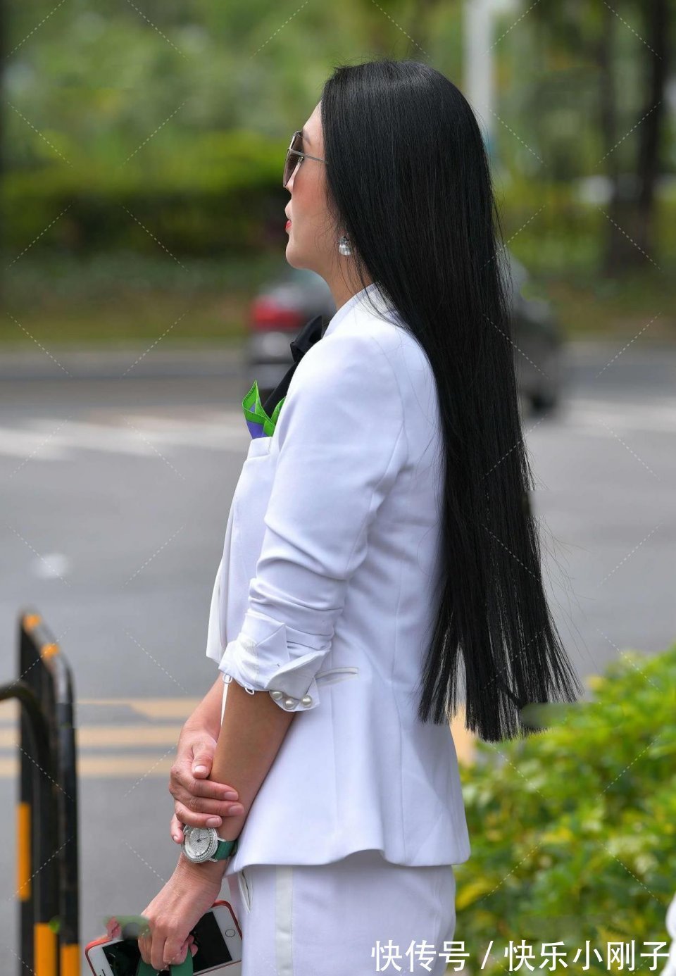美女|很有气质的美女，带着江南女子的优雅气质，下班后可以送你回家吗