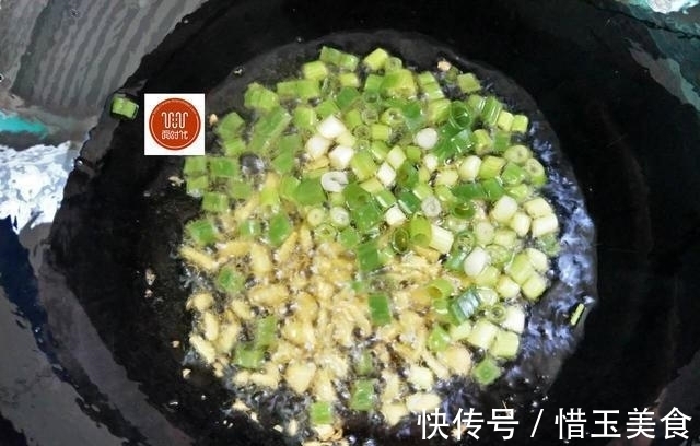 快手|苦瓜换种做法,很多人没吃过,简单快手,比肉还香!