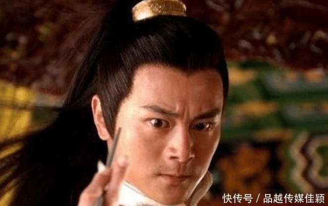 仇人|金庸笔下最不合理的5段剧情,一人为仇人卖命,两人爱上自己仇人