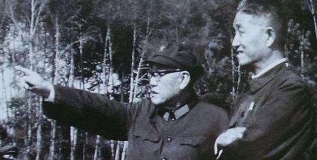 毛主席|55年授衔太低,此将领闹得很凶,林总很生气,毛主席赶忙安抚