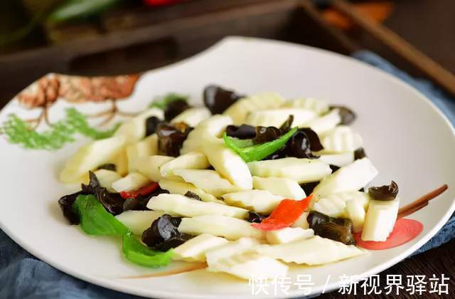 冬吃萝卜夏吃姜|数九寒天重藏养,食补养生正当时!冬日进补,要吃这些!