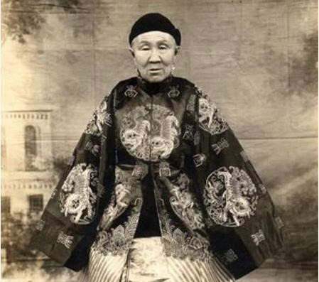 也可以|福泽谕吉人人以当官为荣,人人都想做官的国家无法强盛